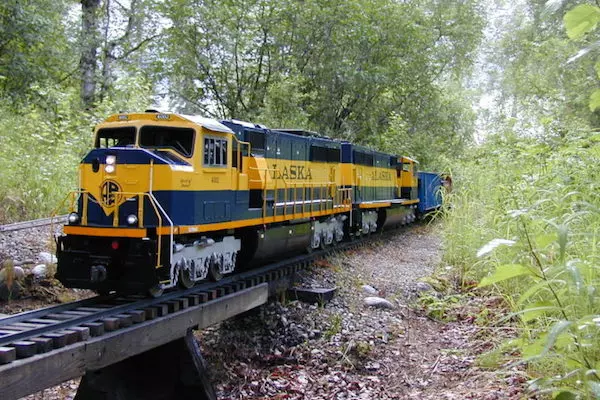 Alaska-Live-Steamers-Train-in-Wasilla