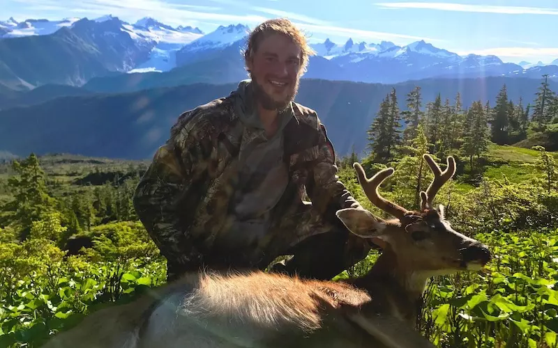 Hunting-deer-in-Petersburg-Alaska