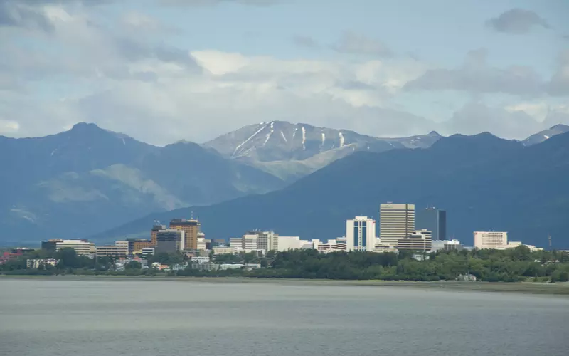 View-of-Anchorage-Alaska-from-Earthquake-Park