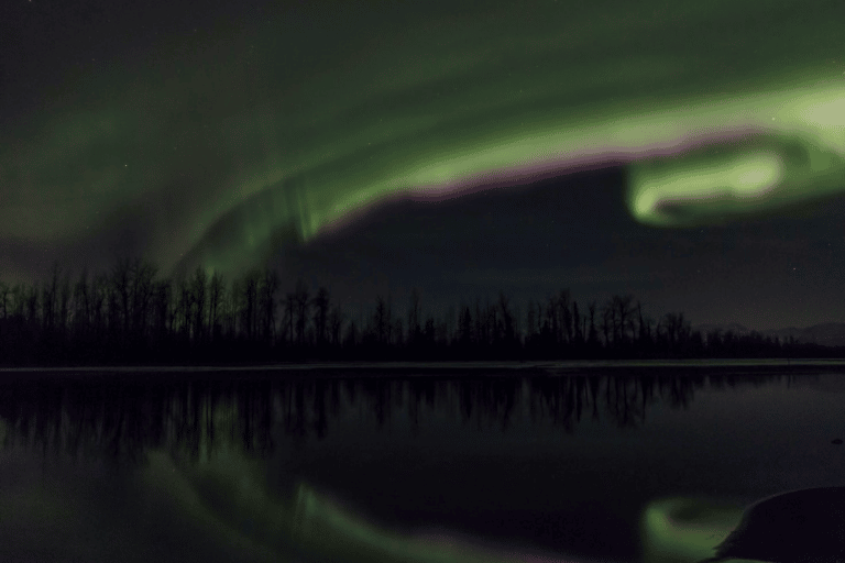 Best Times And Places To See The Northern Lights In Alaska