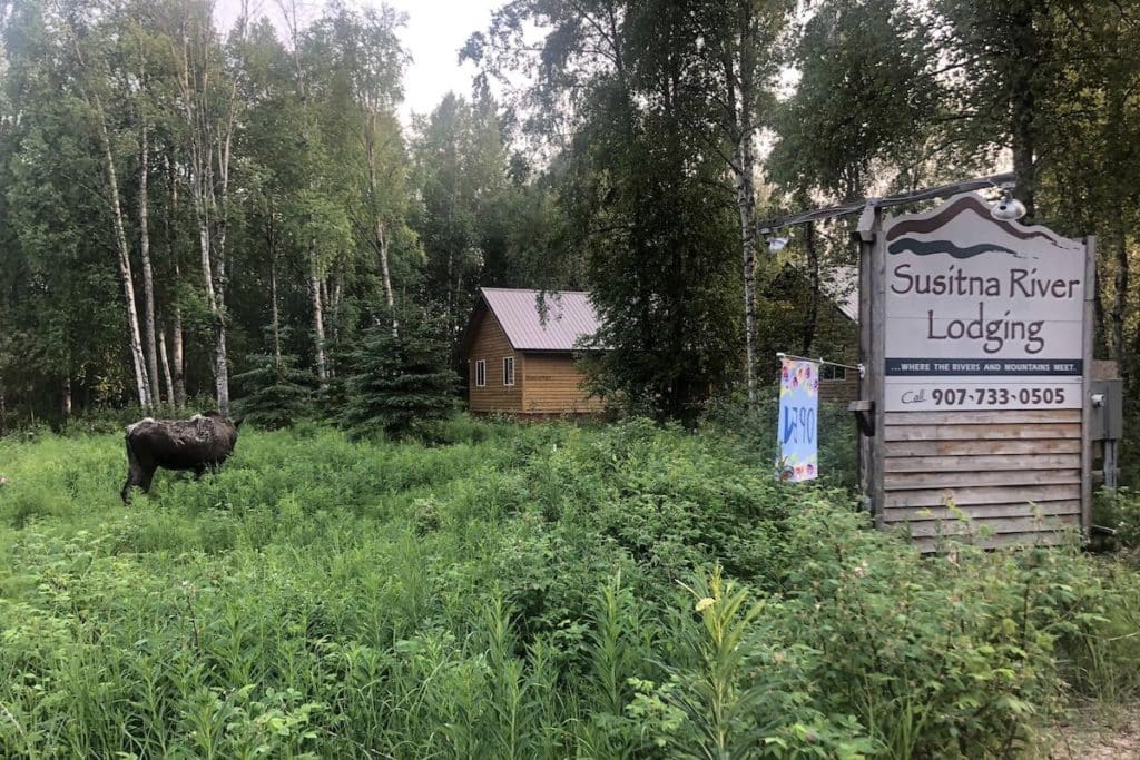 Susitna River Lodge In Talkeetna Alaska