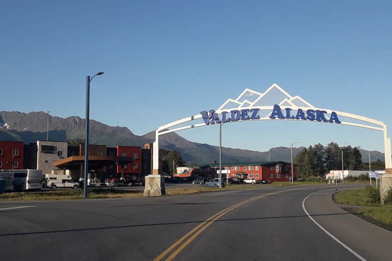 Anchorage To Valdez 30 Scenic Stops Along The Way